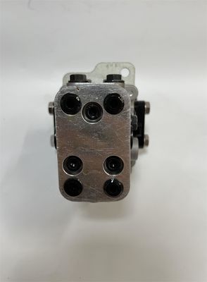 PC200-7 Komatsu Stroke Control Valve , 702-16-01861 Hydraulic Foot Pedal Valve